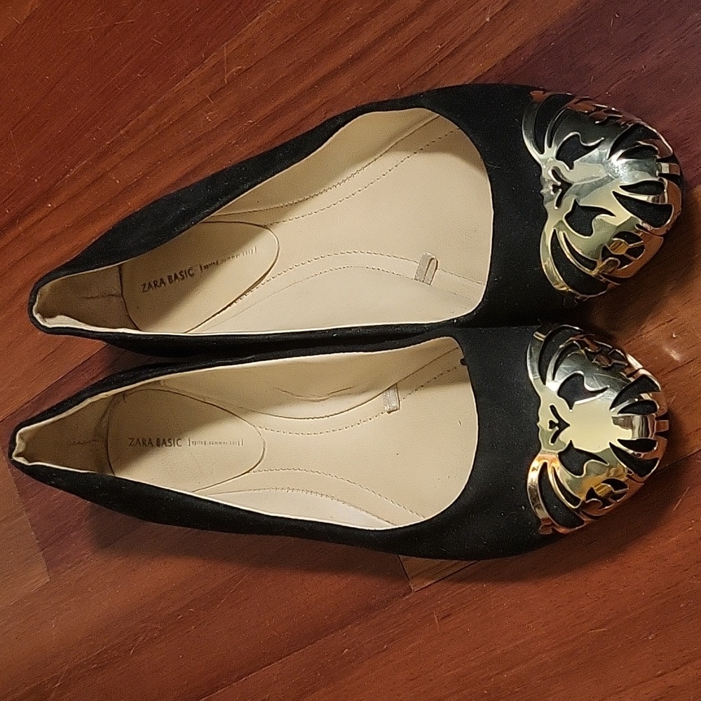 Zara black flats with gold hardware